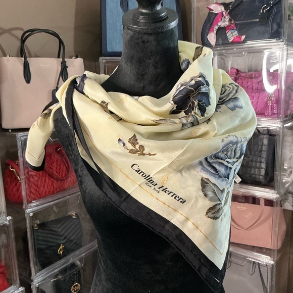 Carolina Herrera Accessories - Carolina Herrera Floral Scarf
